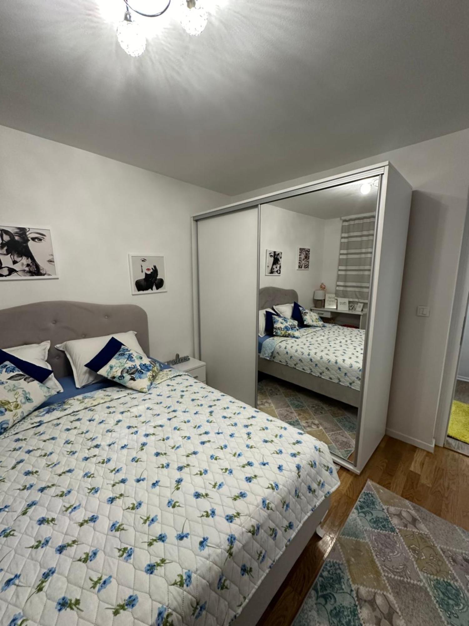 Lybra Apartment *